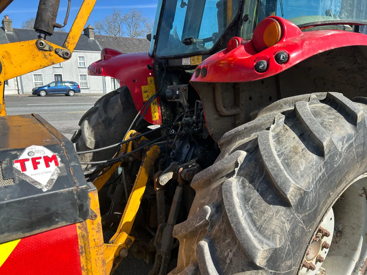 2010 Massey Ferguson 5455 - Image 4