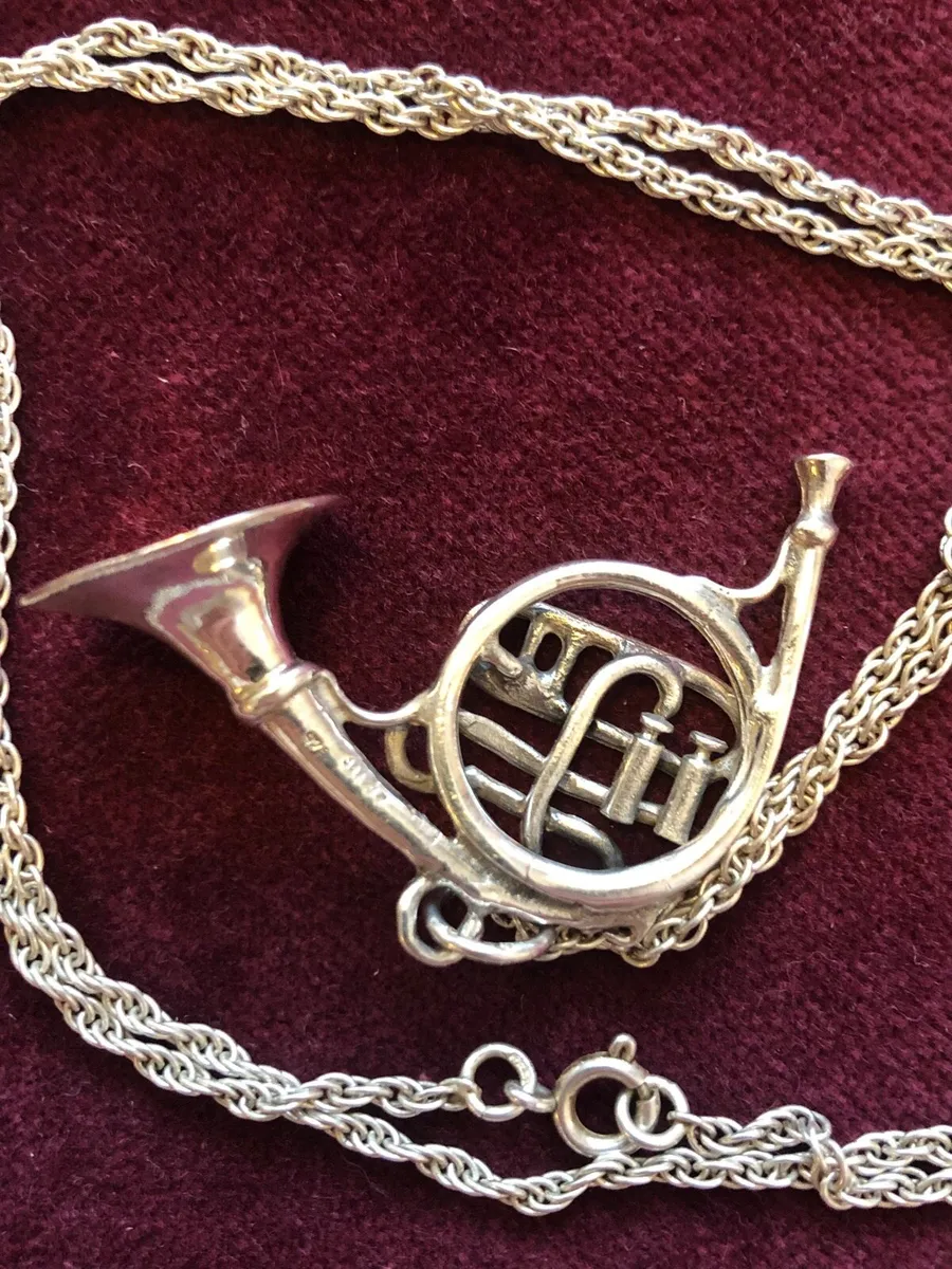 925 Silver French Horn Necklace - Image 2