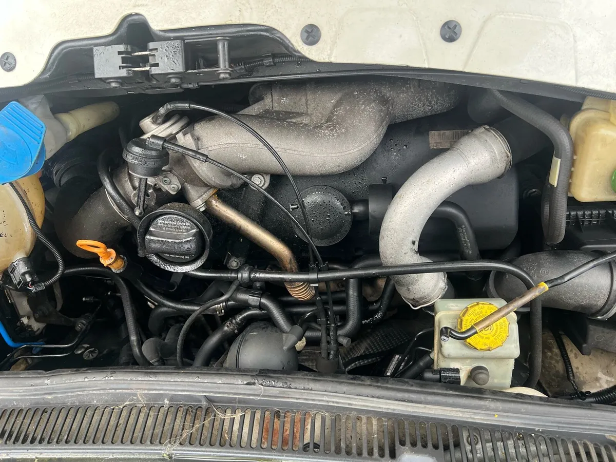 Vw transporter for breaking - Image 4