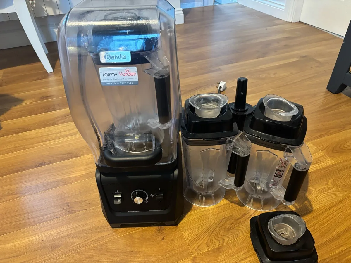 Commercial Smoothie Blender - Image 2