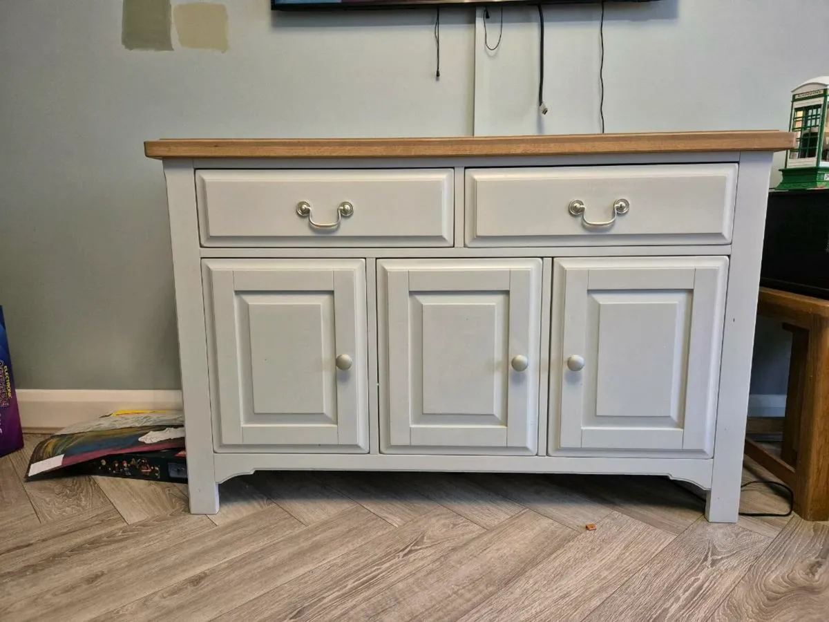 Light grey sideboard - Image 1