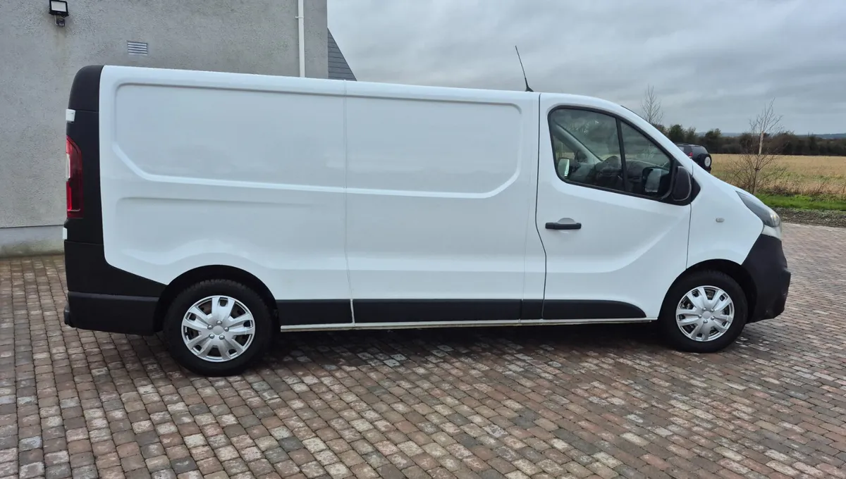 2015 Opel Vivaro - Image 3
