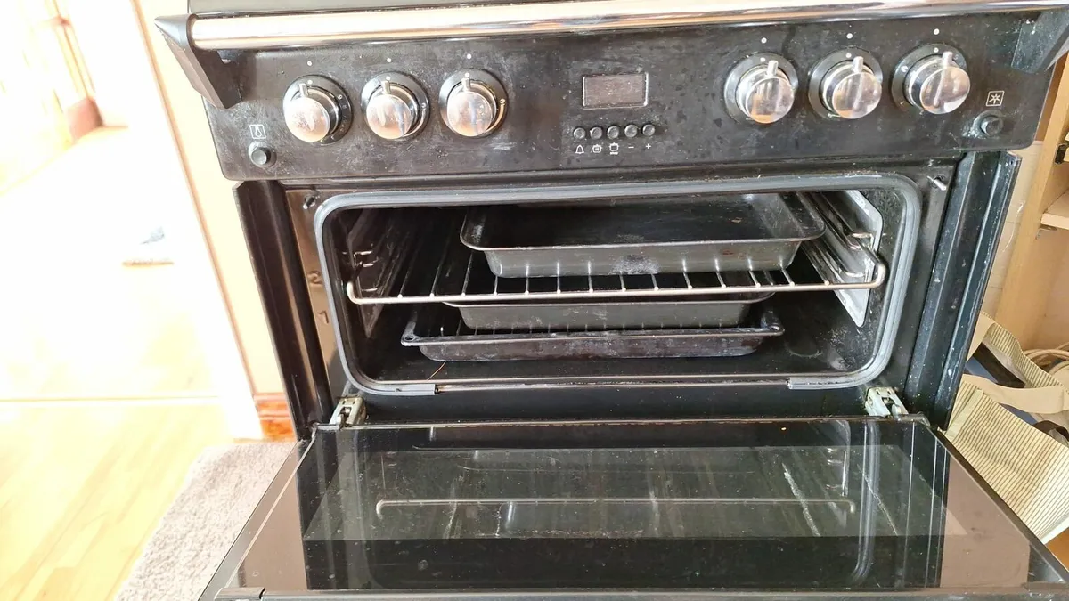 Gas Cooker - Image 3