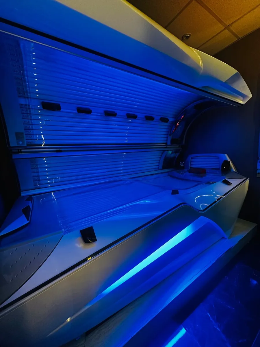 Tanning Bed - Image 3