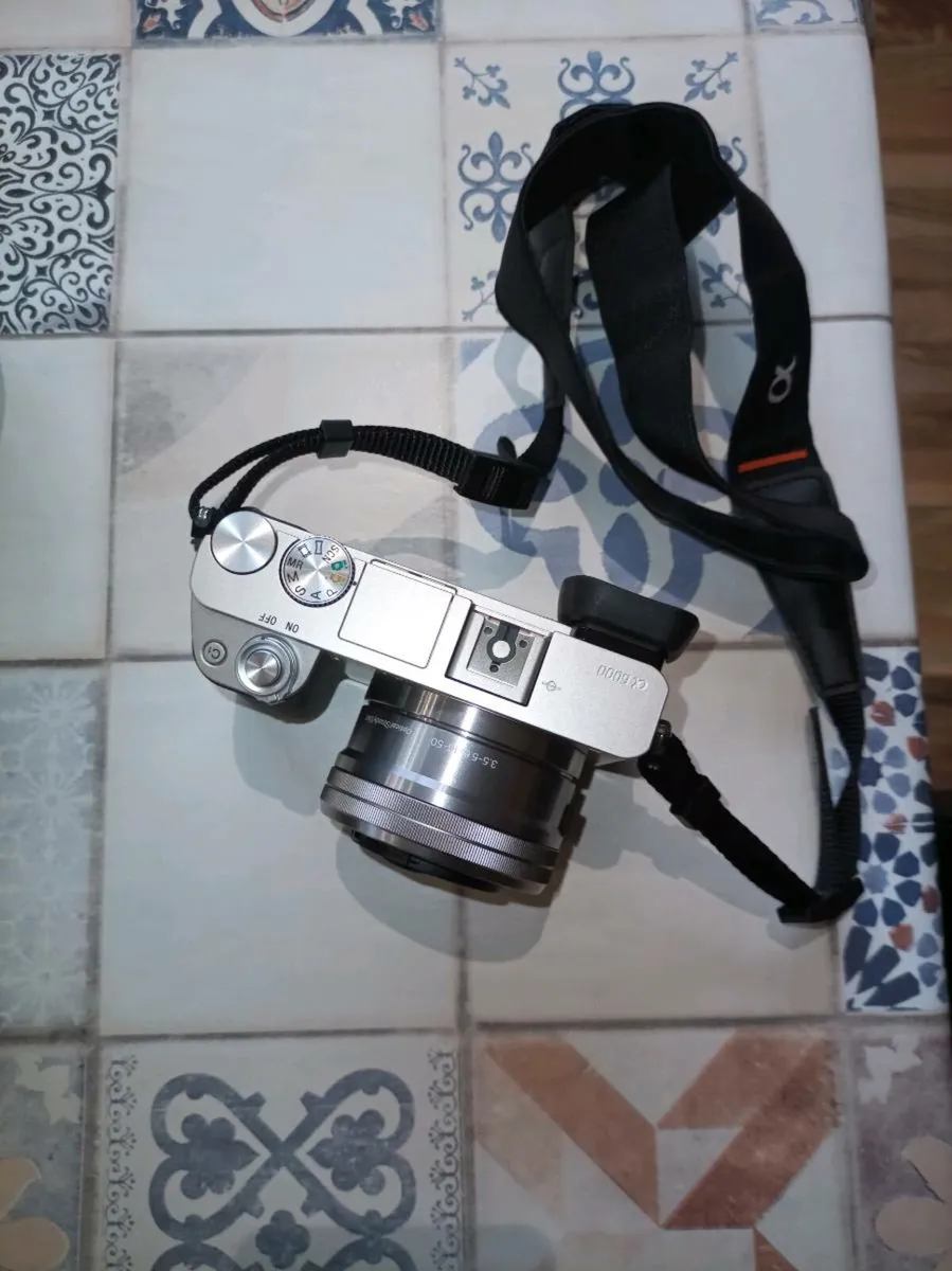 Sony A6000 Mirrorless Camera - Image 4