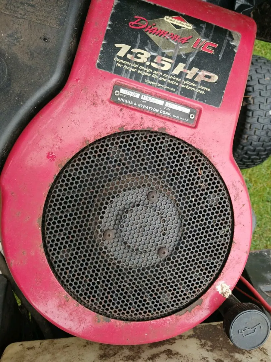 Replacement engines, twin & single cylinders - Image 2