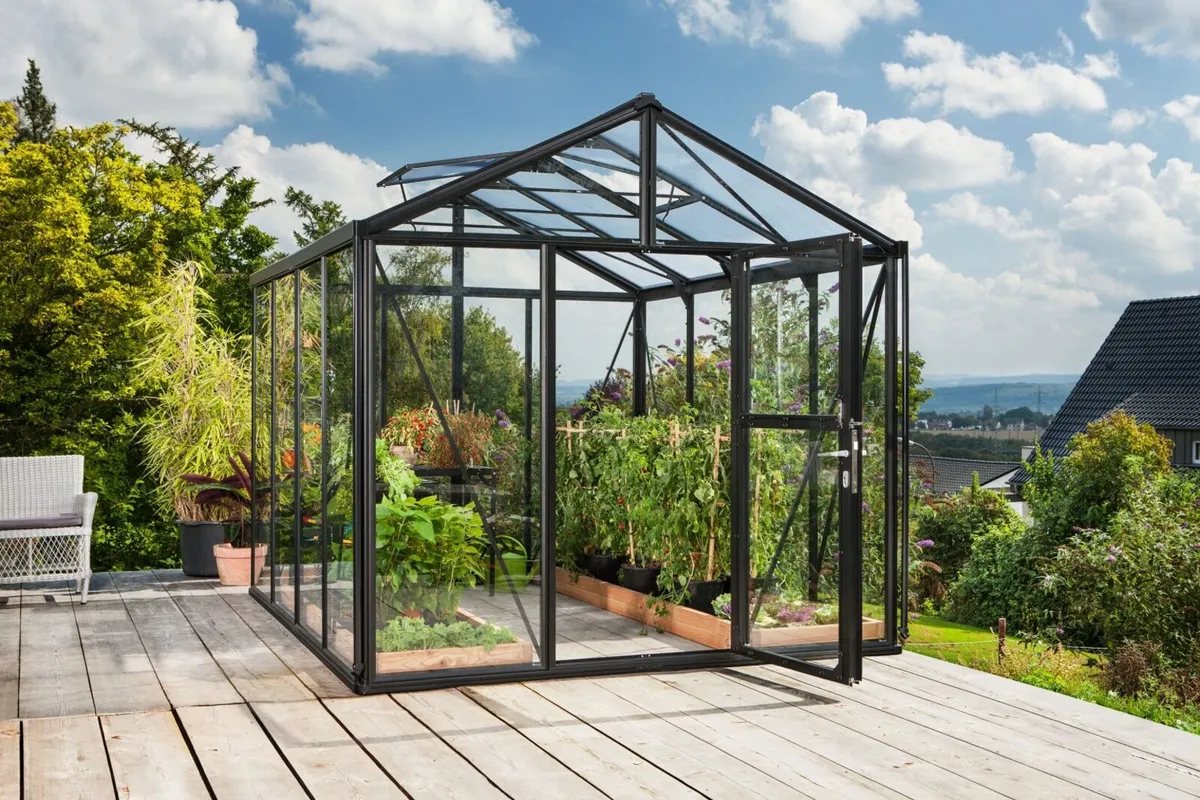 Greenhouses… Vitavia - Image 1