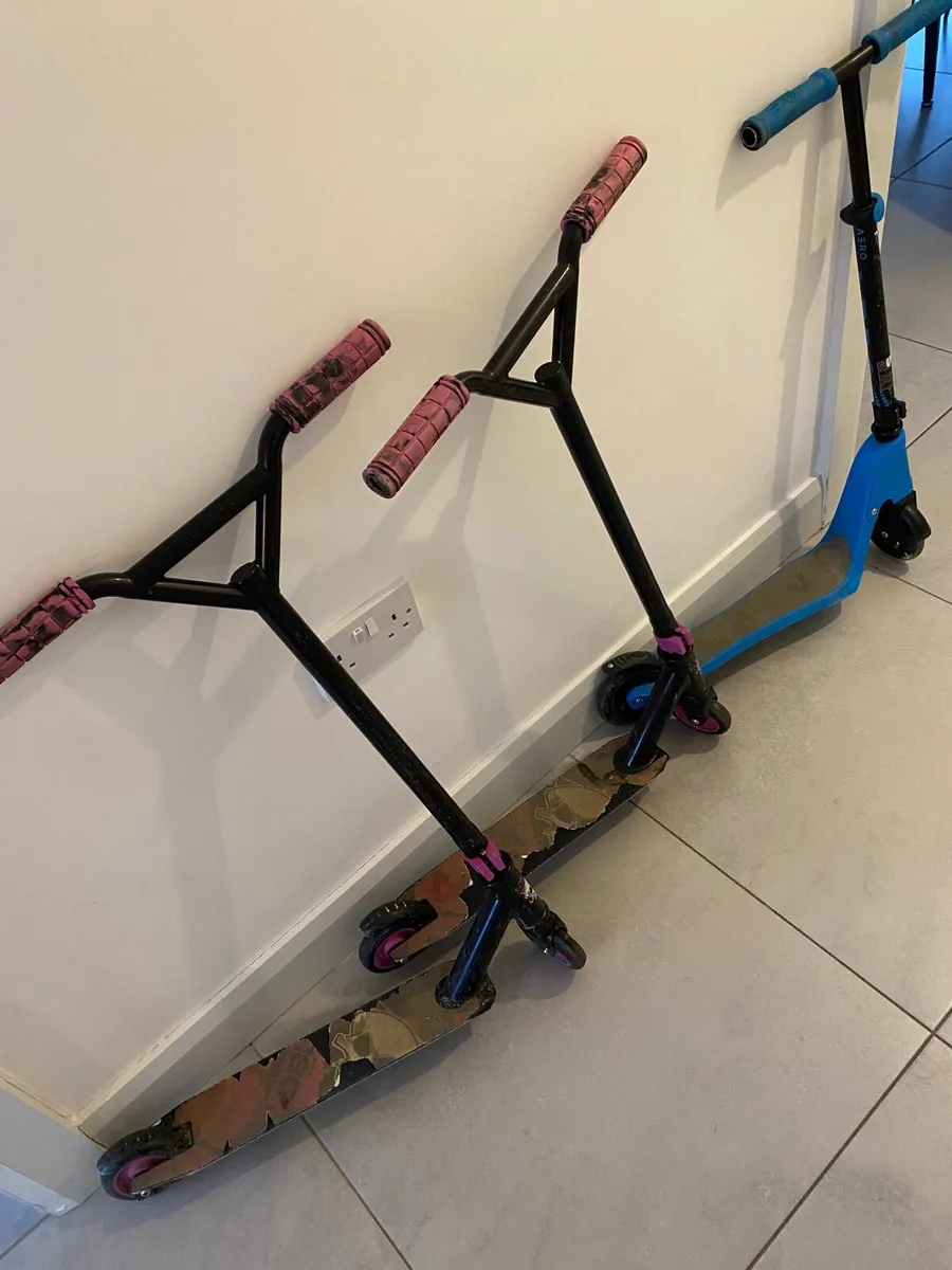 Scooters - Image 1