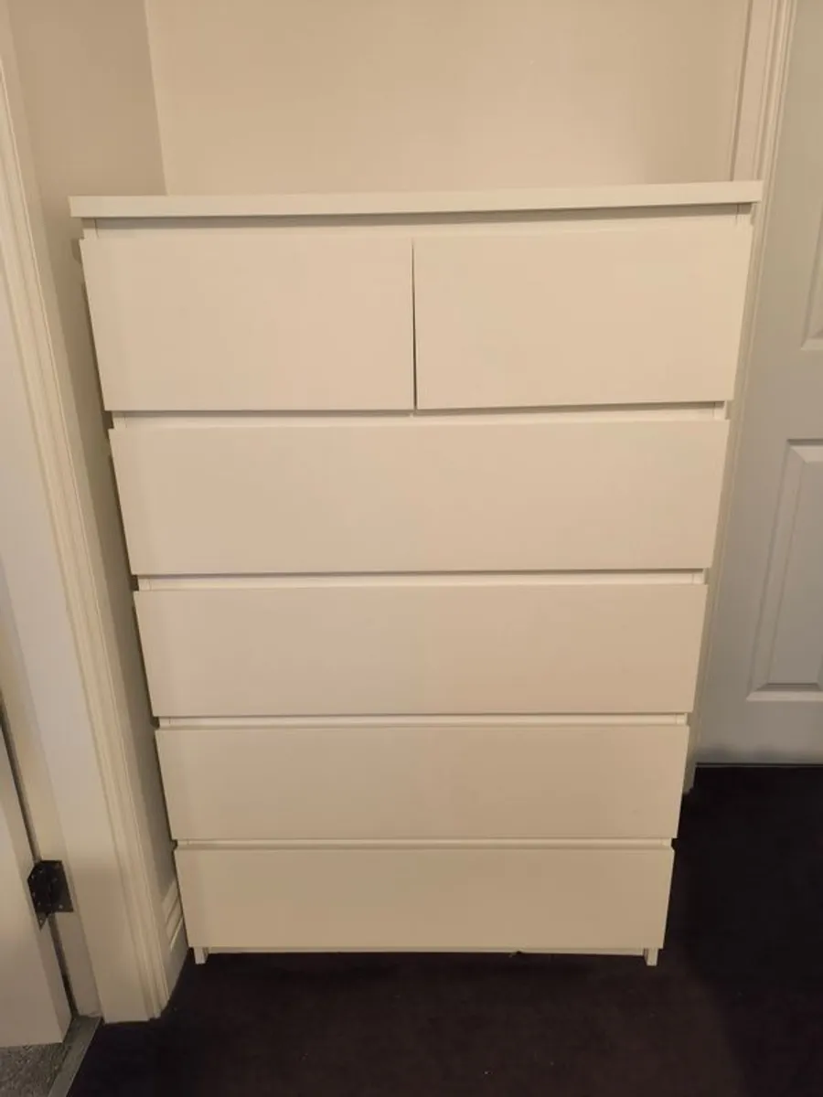 IKEA malm chest of 6 drawers - Image 1