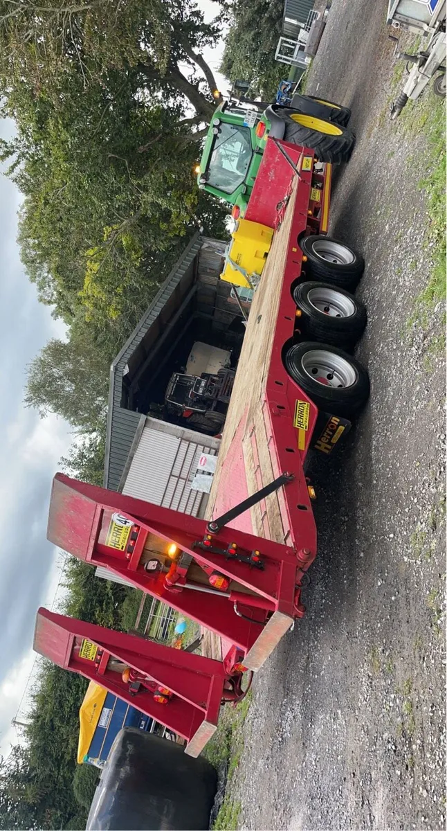 Herron low loader - Image 4