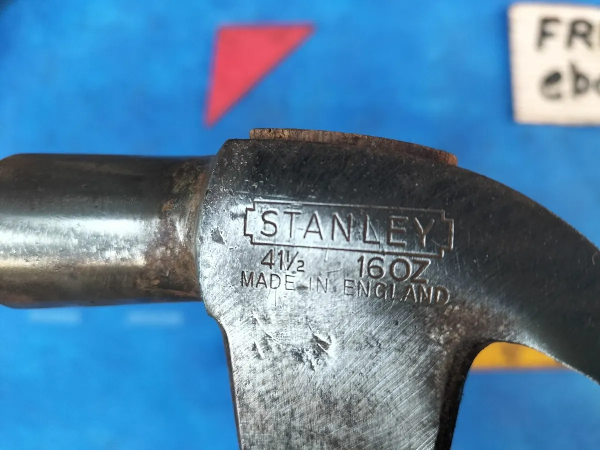 16oz Stanley Claw Hammer - Image 3