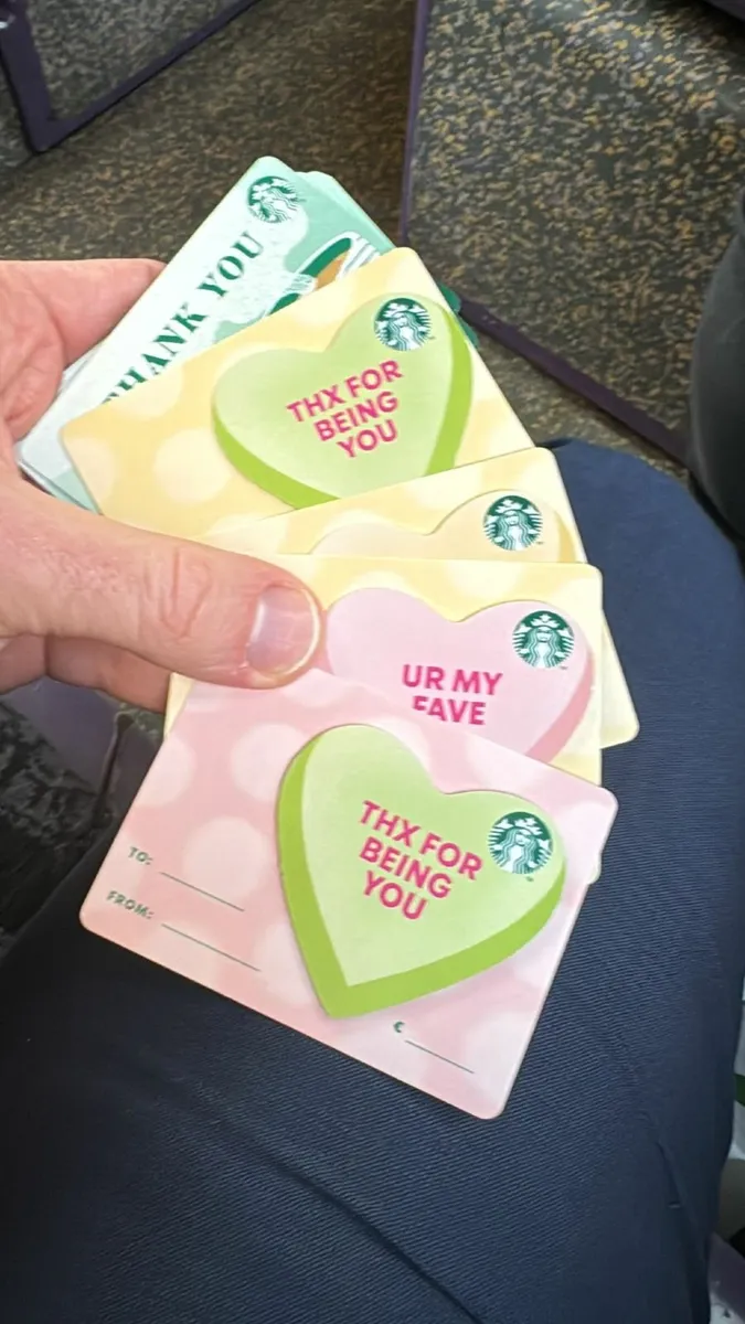 Starbucks Cards (Swapping) - Image 1