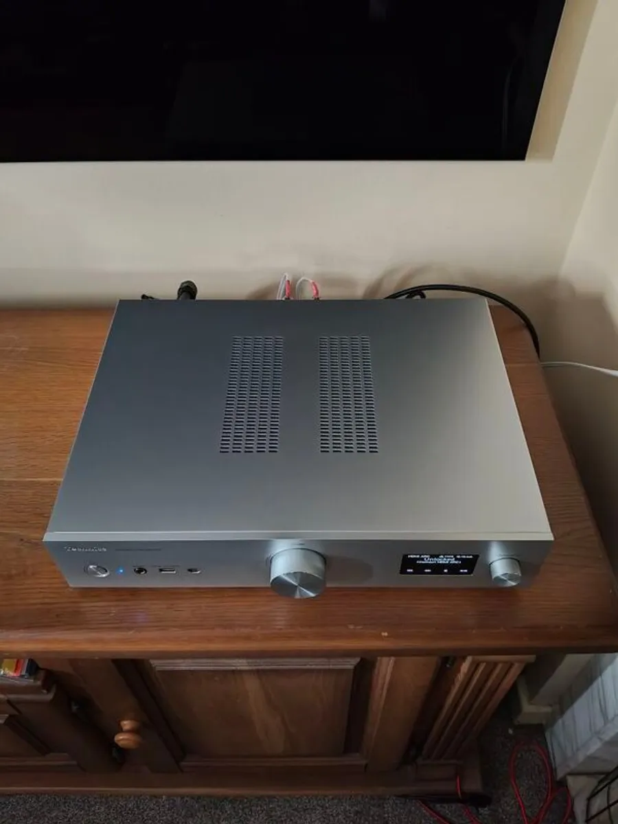 Technics SU-GX70 Streaming Integrated Amplifier - Image 4