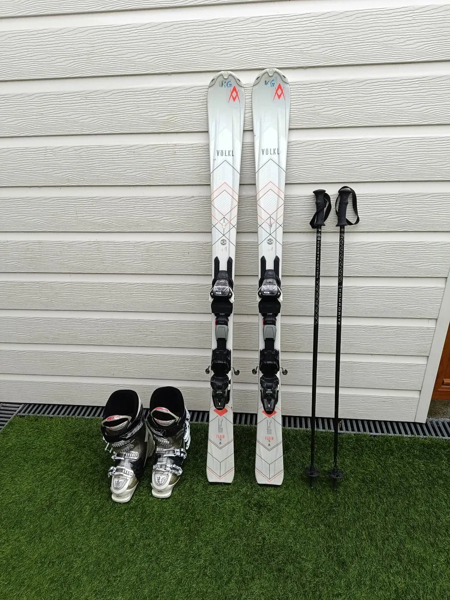 Ladies Ski equipment - Image 2