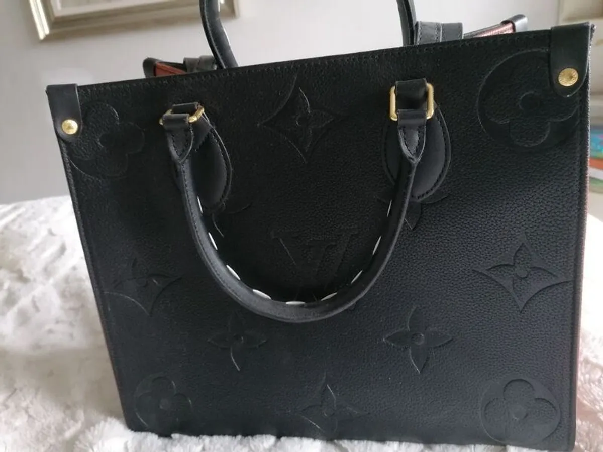 ladies handbags - Image 1