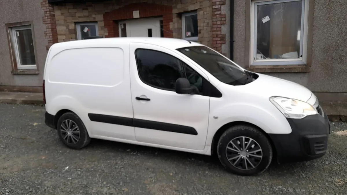 Peugeot Partner 2017 - Image 1