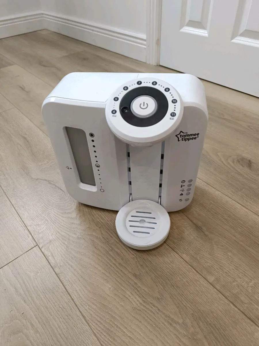 Tommee Tippee baby milk machine