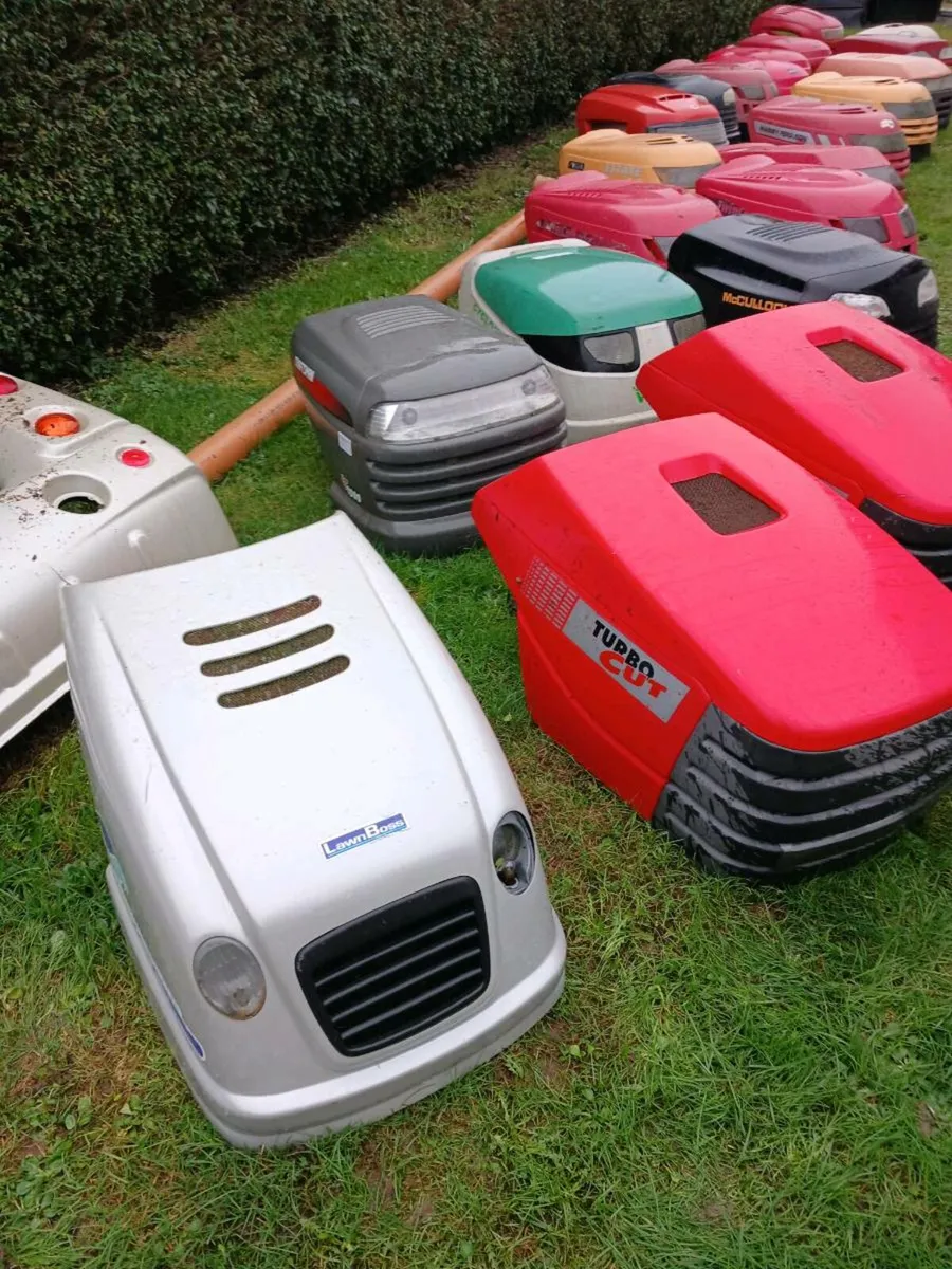 Bonnets for ride on mowers - Image 2