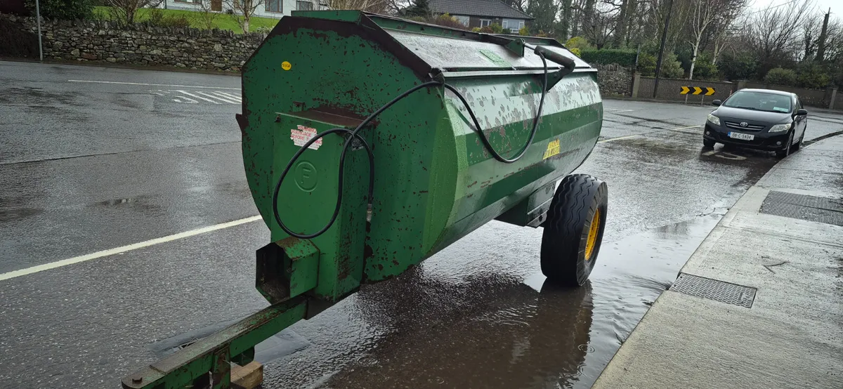 Dung spreader - Image 3