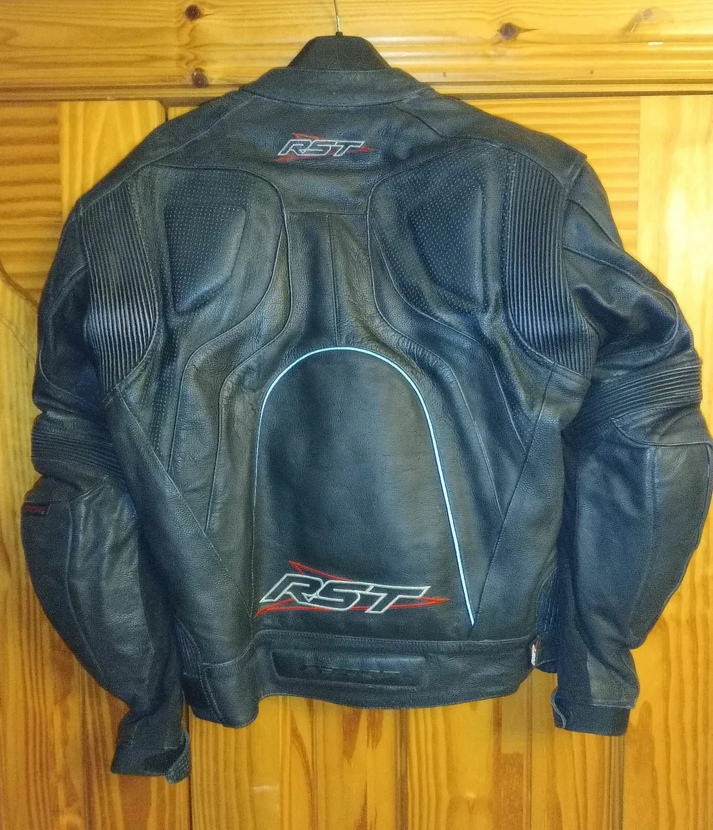 Women's Motorcycle Gear - Image 2