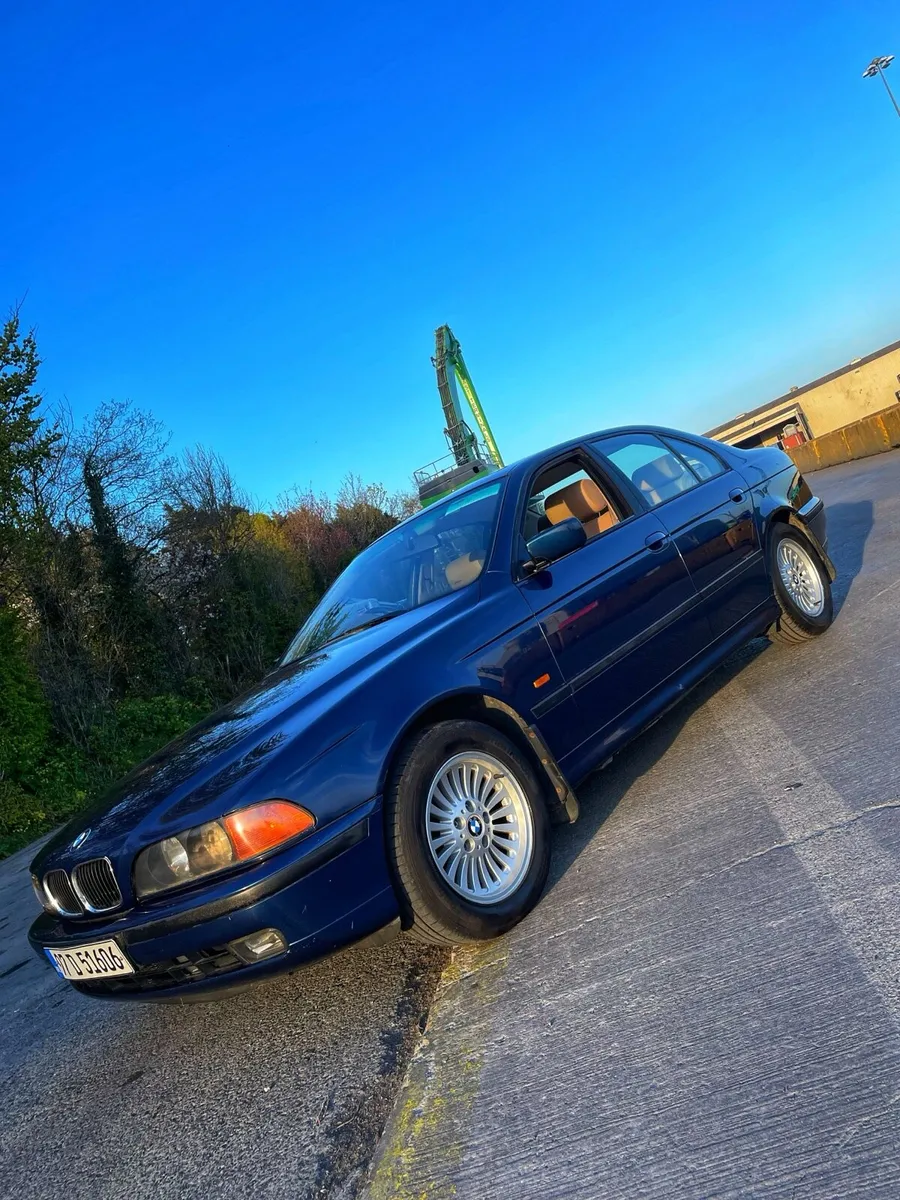 BMW e39 523i - Image 3