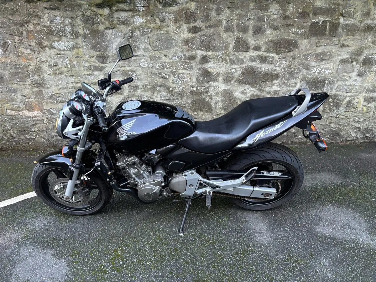 2004 HONDA HORNET 600 - Image 3