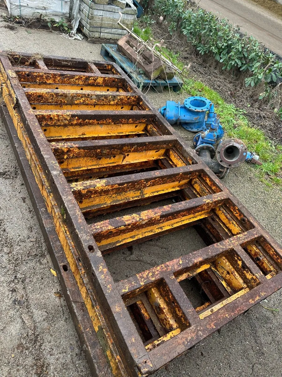 Shuttering pans - Image 4