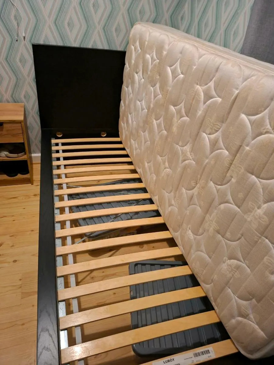 Single bed - Image 3