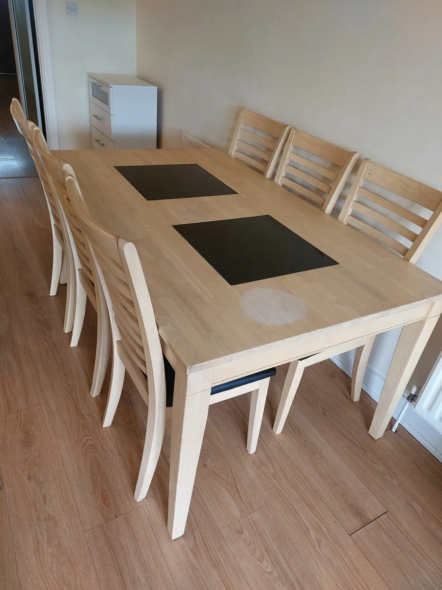 kitchen table and 6 chairs - Image 1