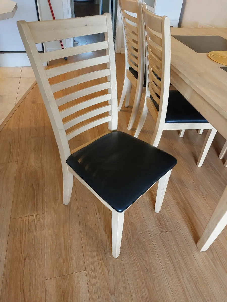kitchen table and 6 chairs - Image 3