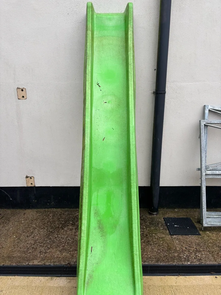 Free Swings and slide - Image 3