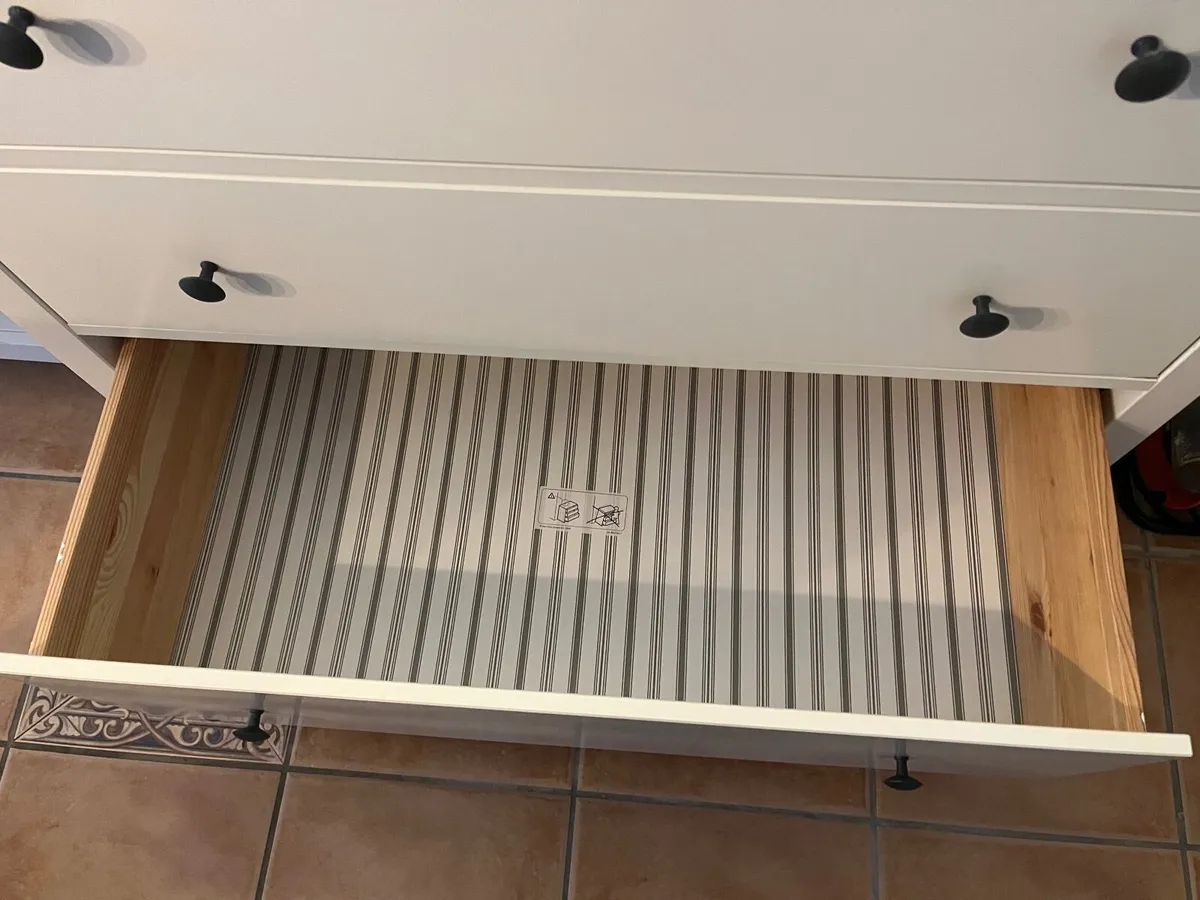 Ikea Hemnes Chest of drawers - Image 2