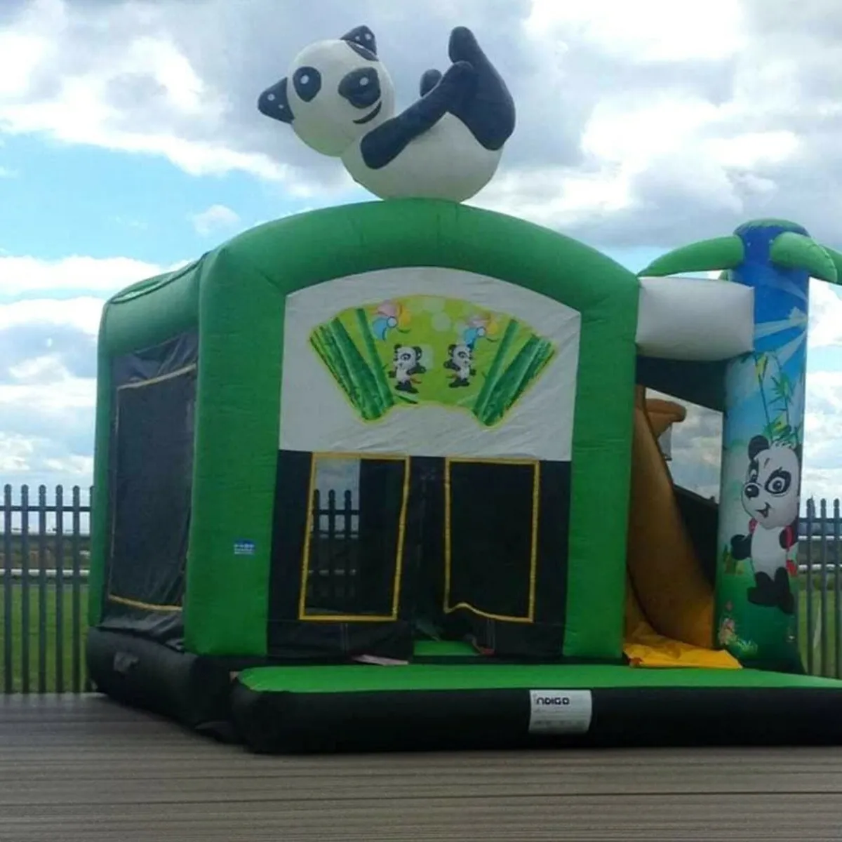 3 Obstacle Courses plus Combi Castle - Image 4