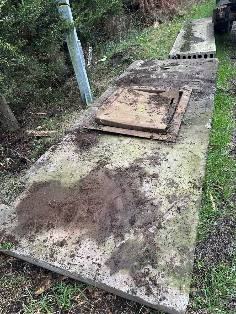 13 foot slots - Image 2