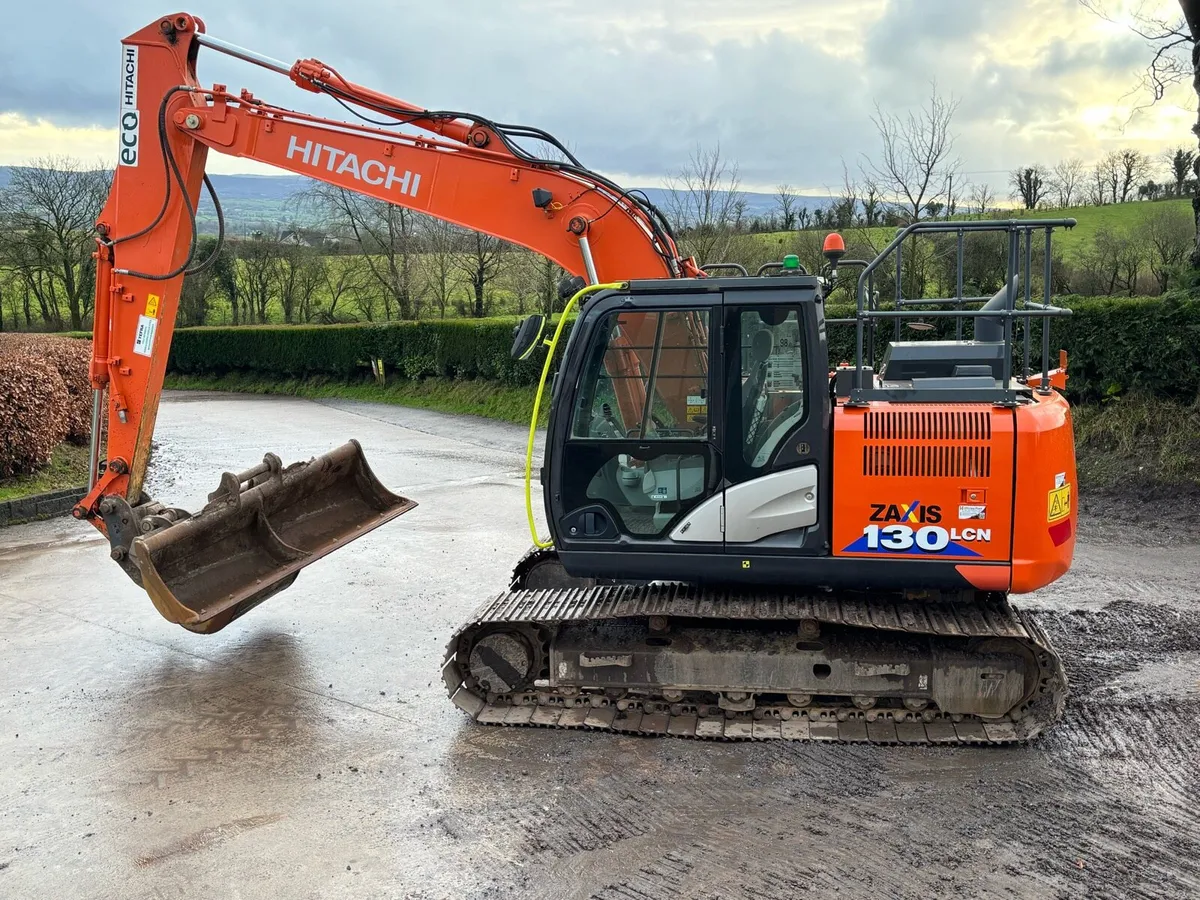 Hitachi ZX 130-6 - Image 2