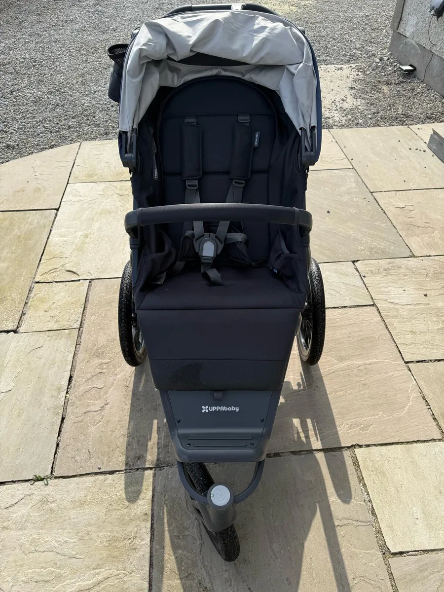 UPPAbaby Ridge 3 wheeler all terrain - Image 1