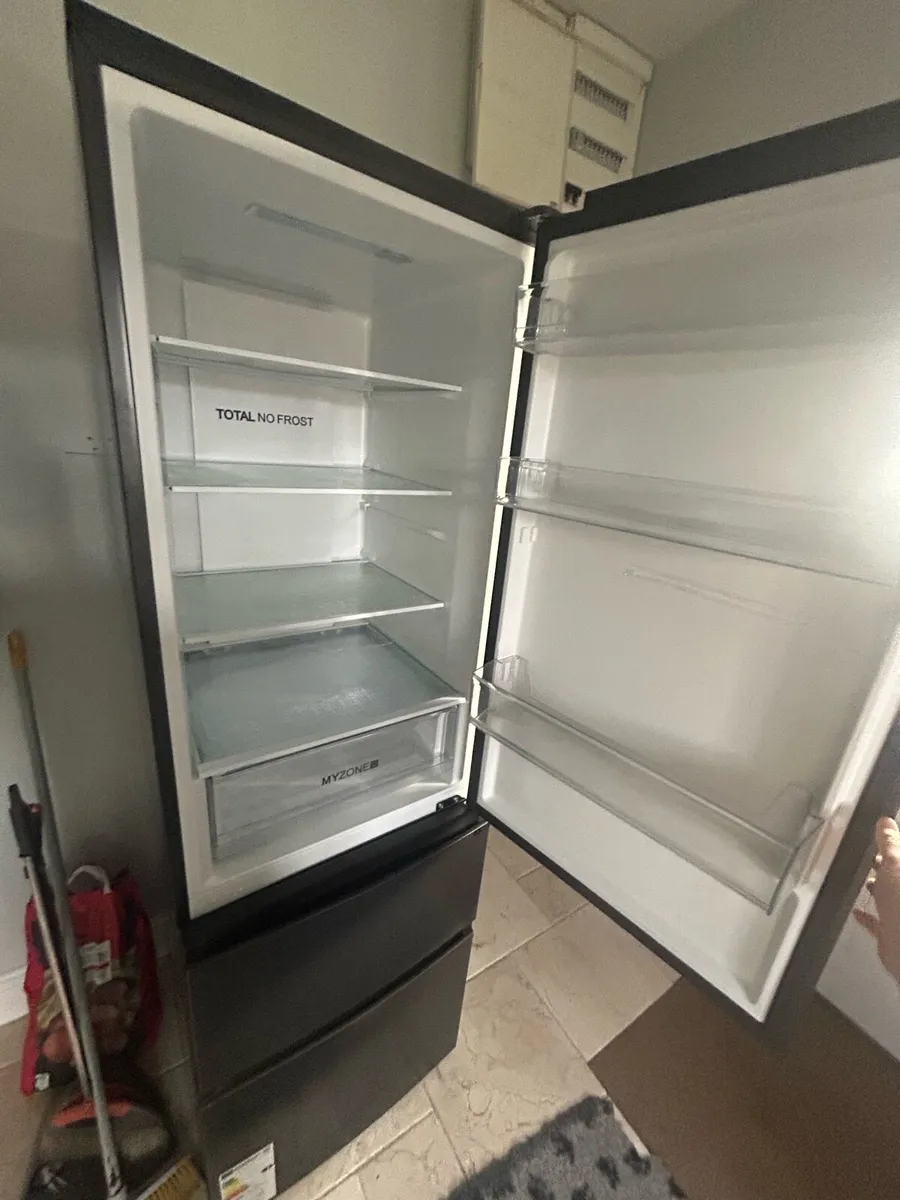 HAIER fridge freezer brand new - Image 4