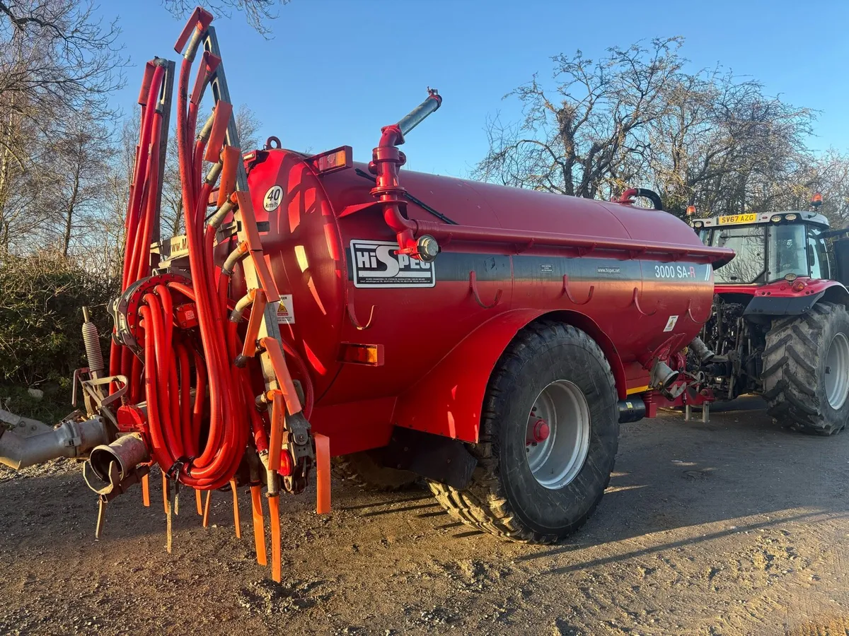 Hi spec 3000 gallon tanker - Image 1