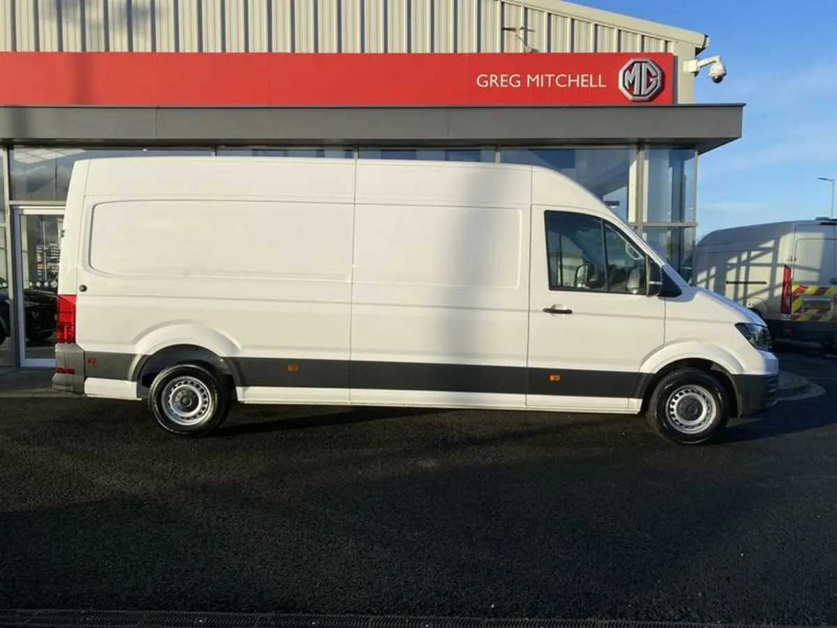 Volkswagen Crafter CR35 LWB  FWD 2.0 TDI 140PS Com - Image 4