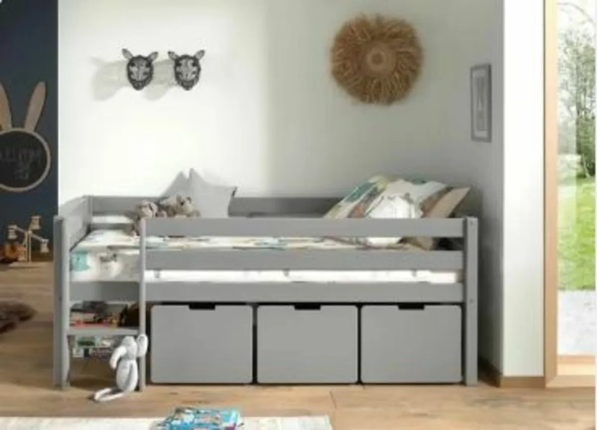 Kid’s Bed - Image 2