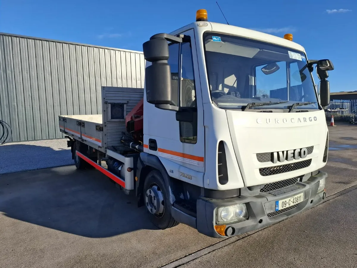 Iveco Eurocargo 75E16 Dropside/Crane **61,000km** - Image 4
