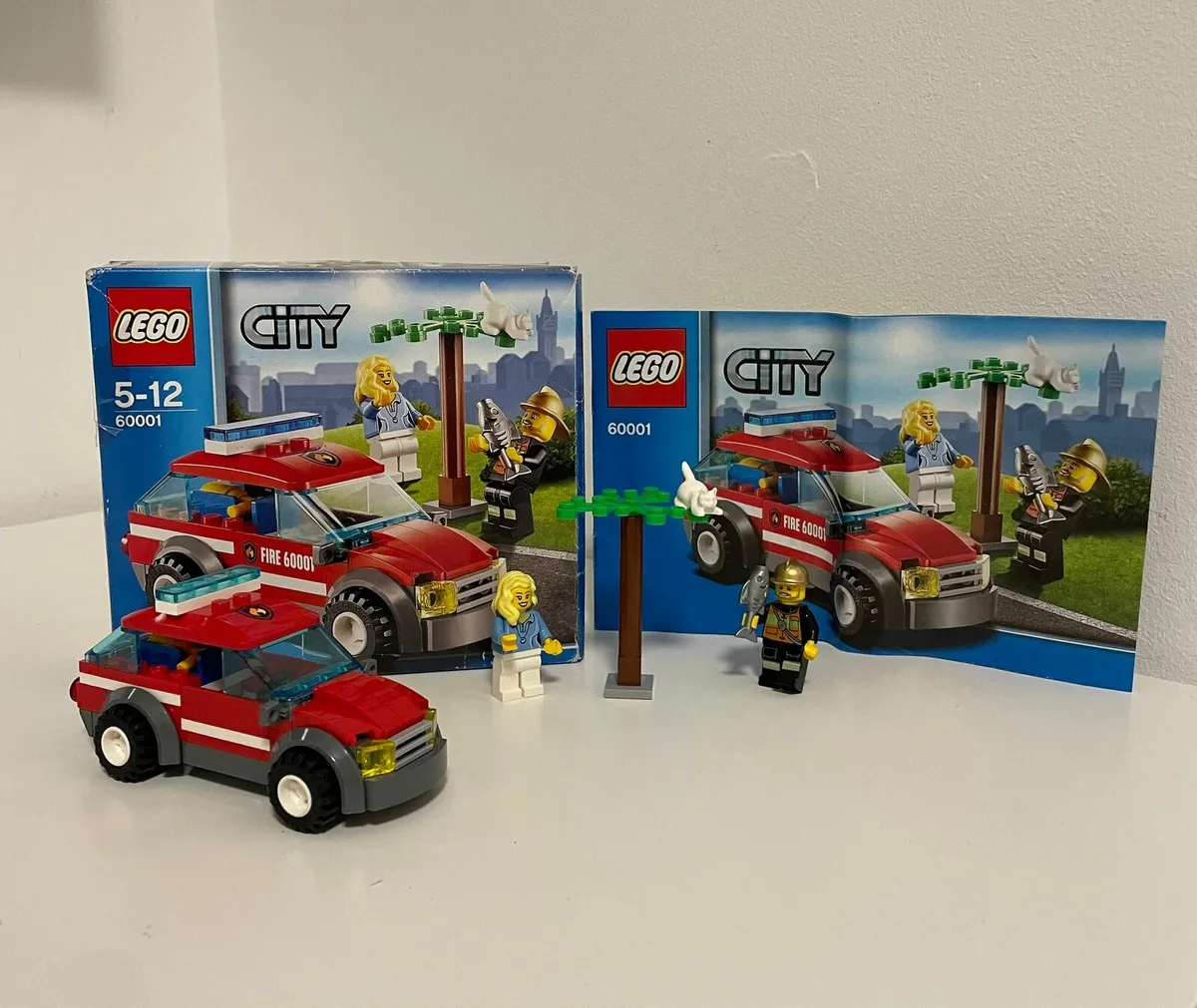 LEGO CITY 60001 FIRE CAR RETIRED SET WITH BOX - Image 1