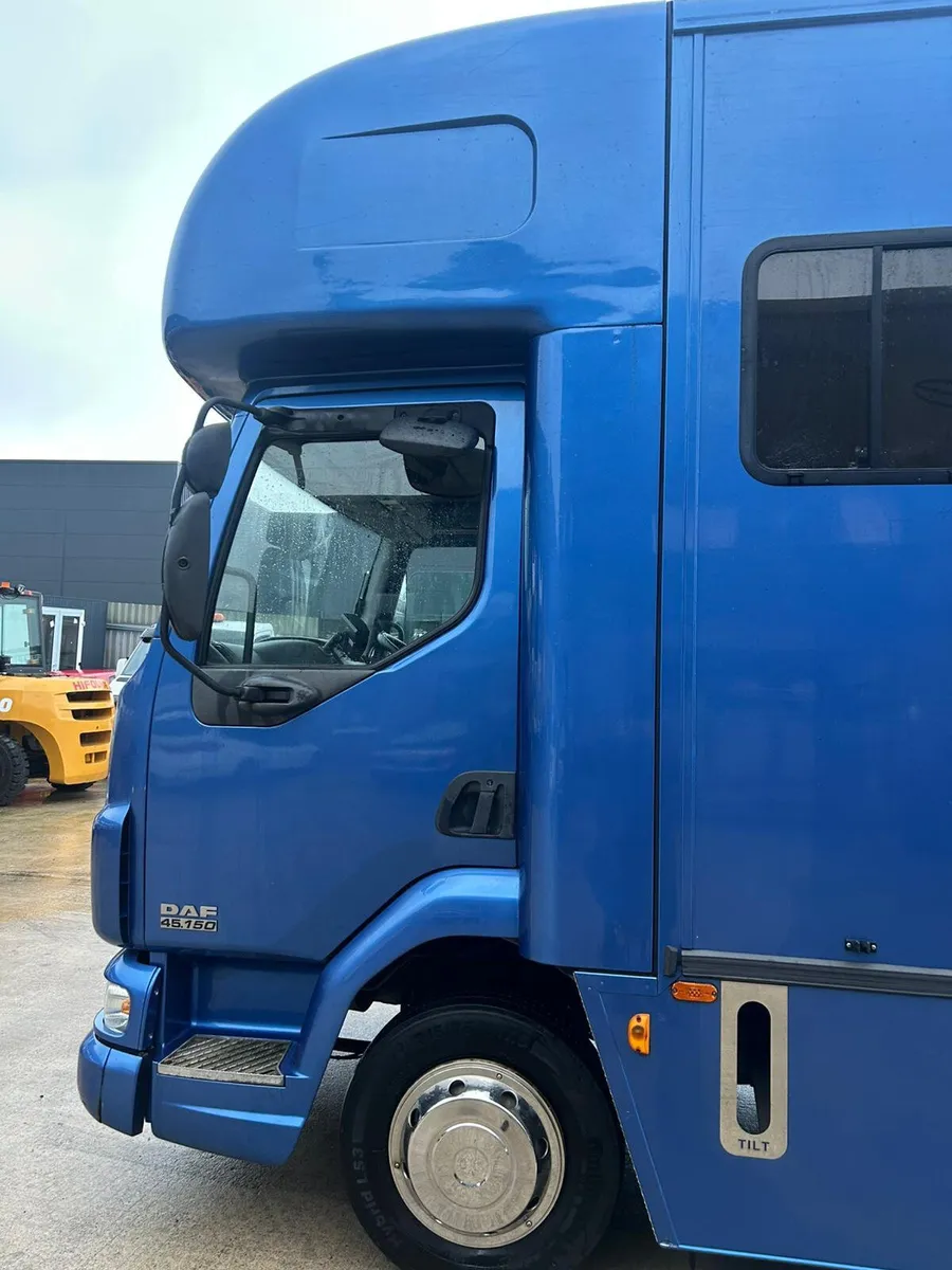 2006 DAF LF 45-150 Horsebox 7.5 Ton - Image 3