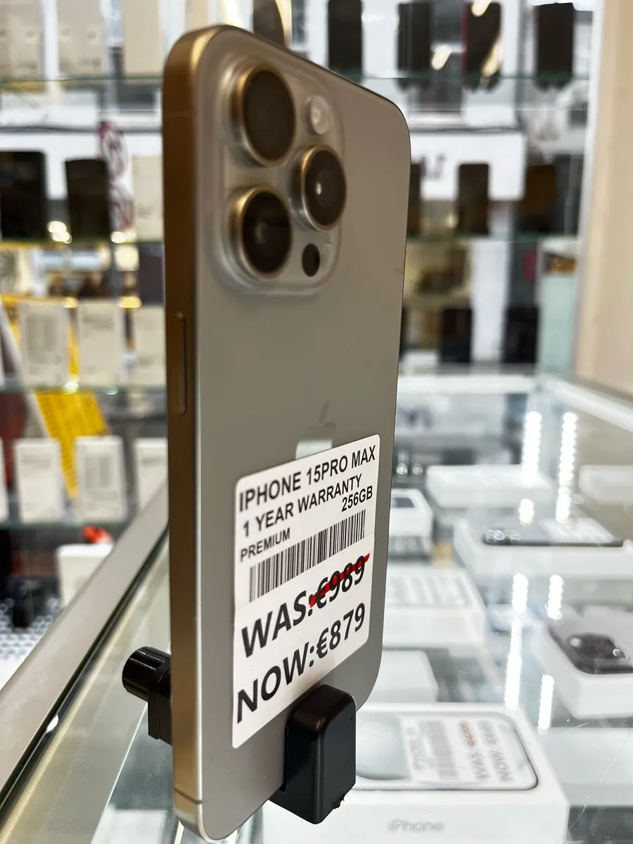 📱IPHONE 15PRO MAX 256GB 1 YEAR WARRANTY - Image 3