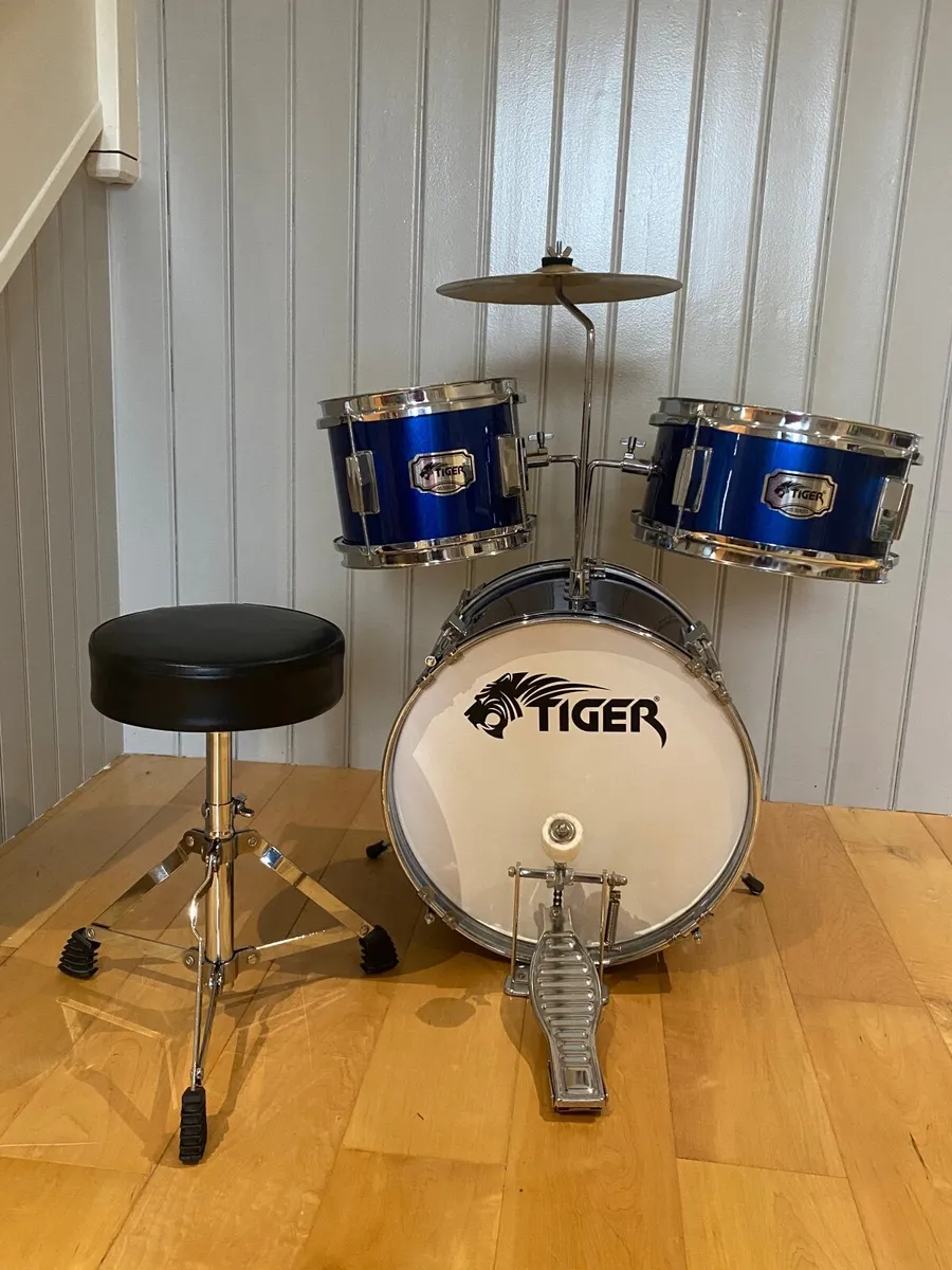 Kids drum kit - Image 2