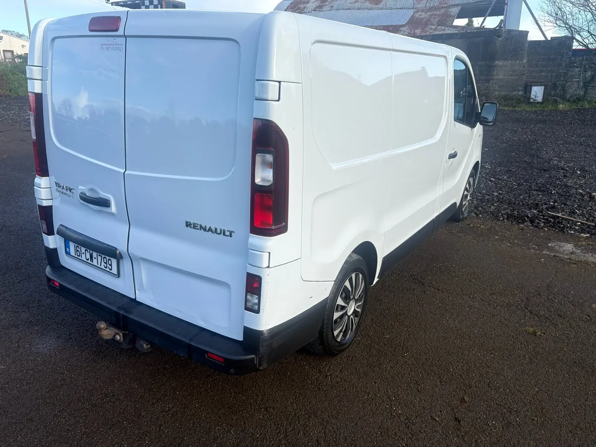 Renault traffic - Image 4