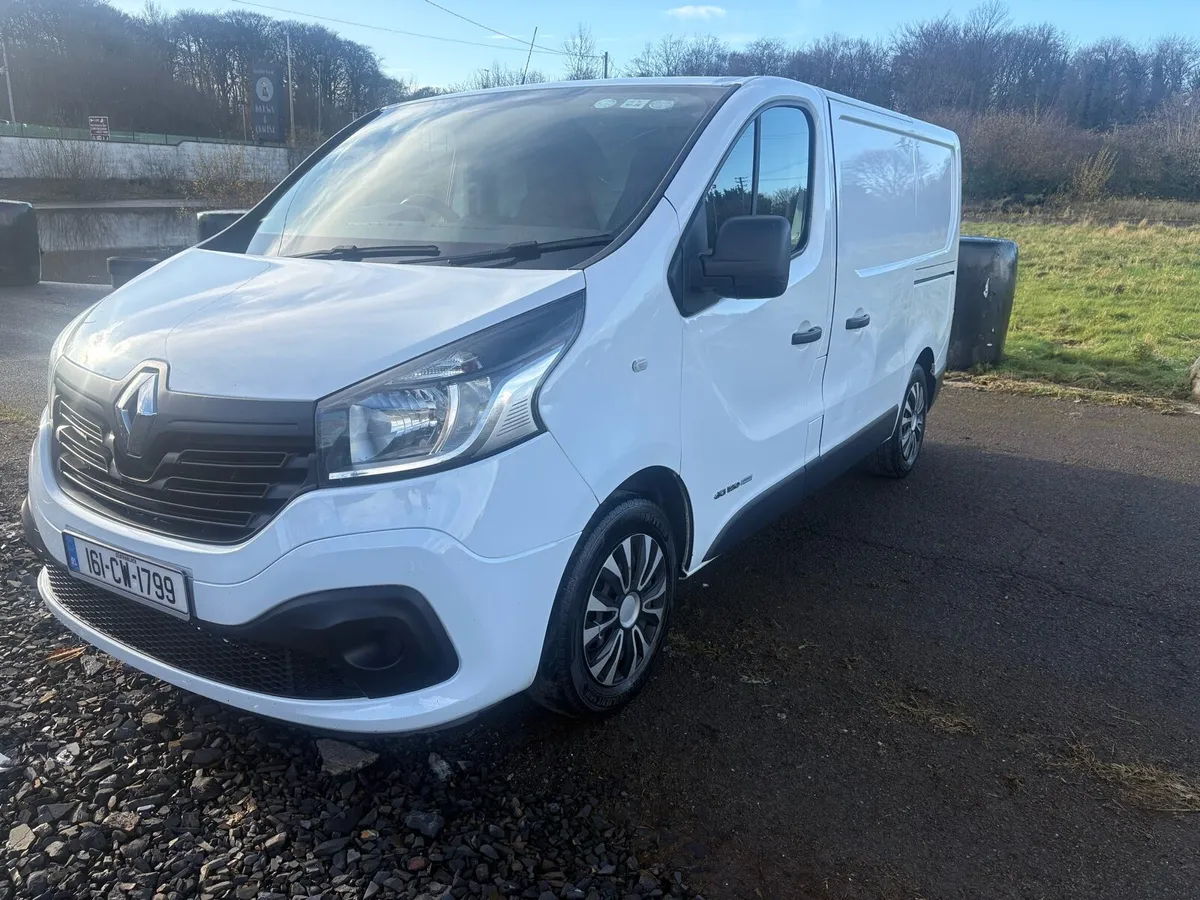 Renault traffic - Image 2