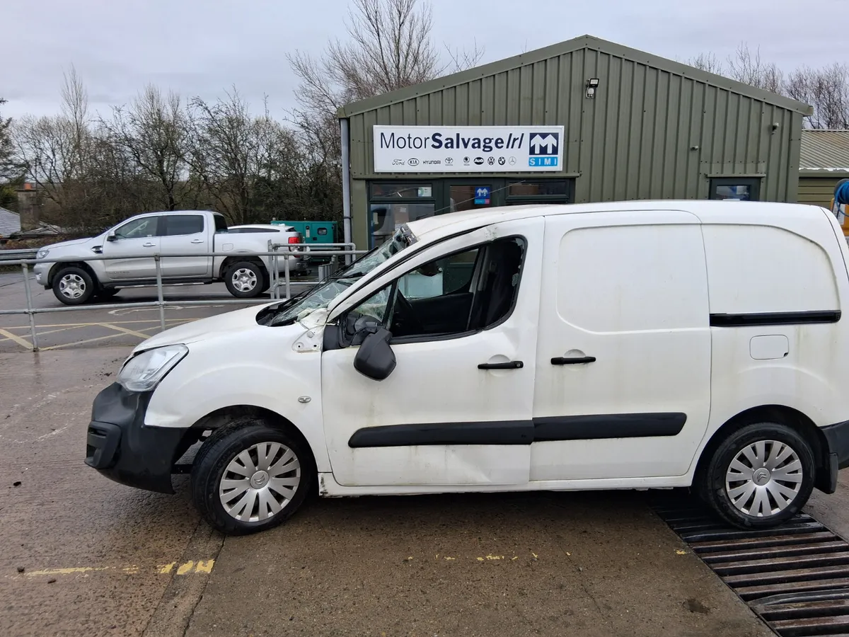 2019 CITROEN BERLINGO 1.6 ( for parts only) - Image 1