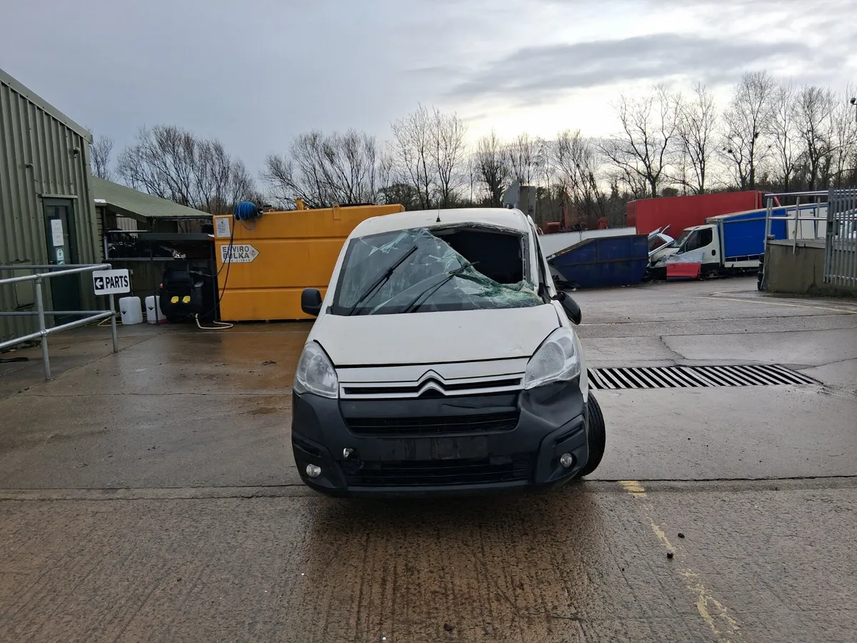 2019 CITROEN BERLINGO 1.6 ( for parts only) - Image 3