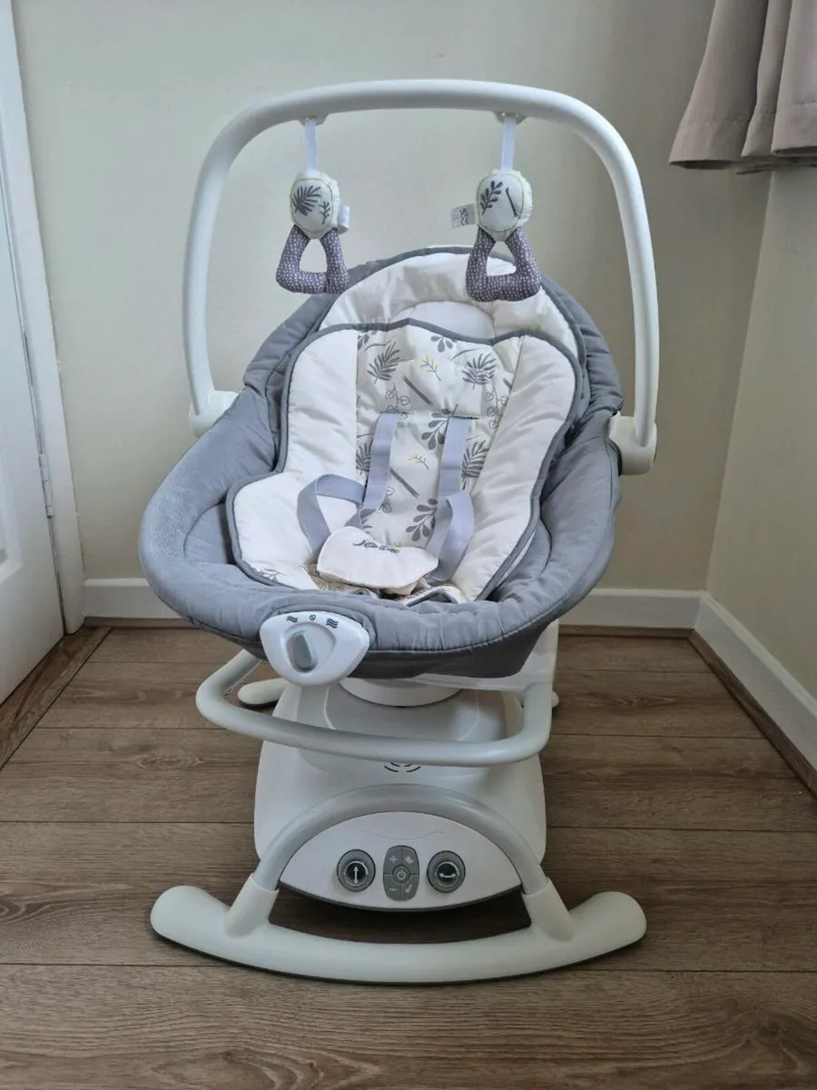 Joie swing and rocker - Image 2